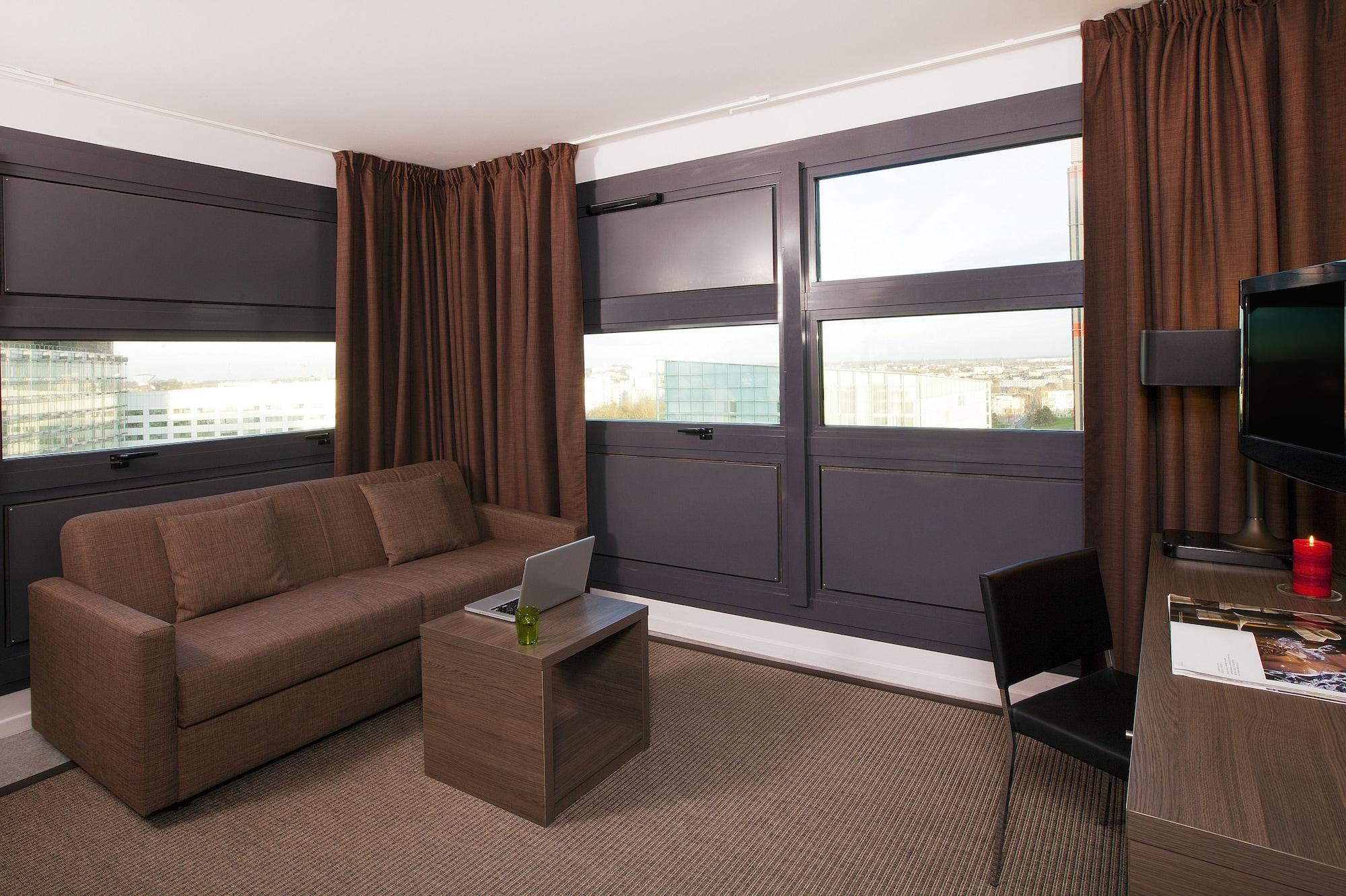 Sejours & Affaires Lille Europe Aparthotel Exterior foto