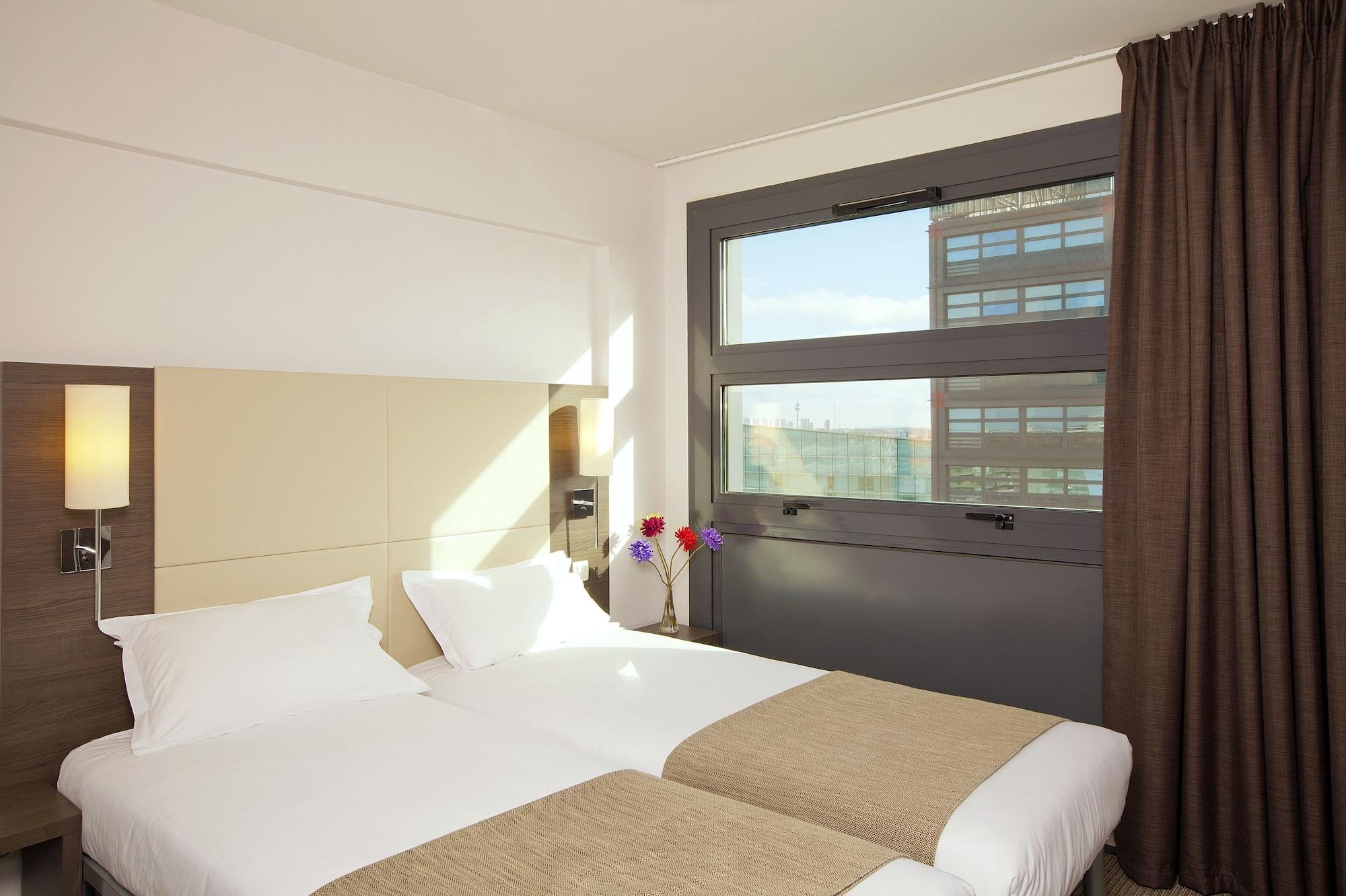 Sejours & Affaires Lille Europe Aparthotel Exterior foto