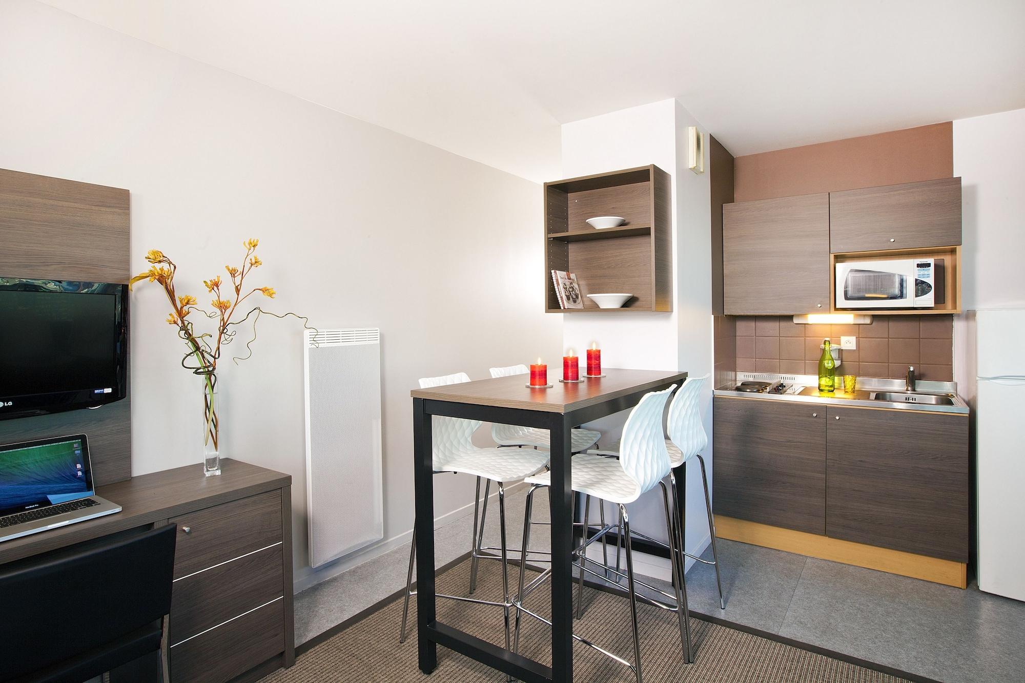 Sejours & Affaires Lille Europe Aparthotel Exterior foto