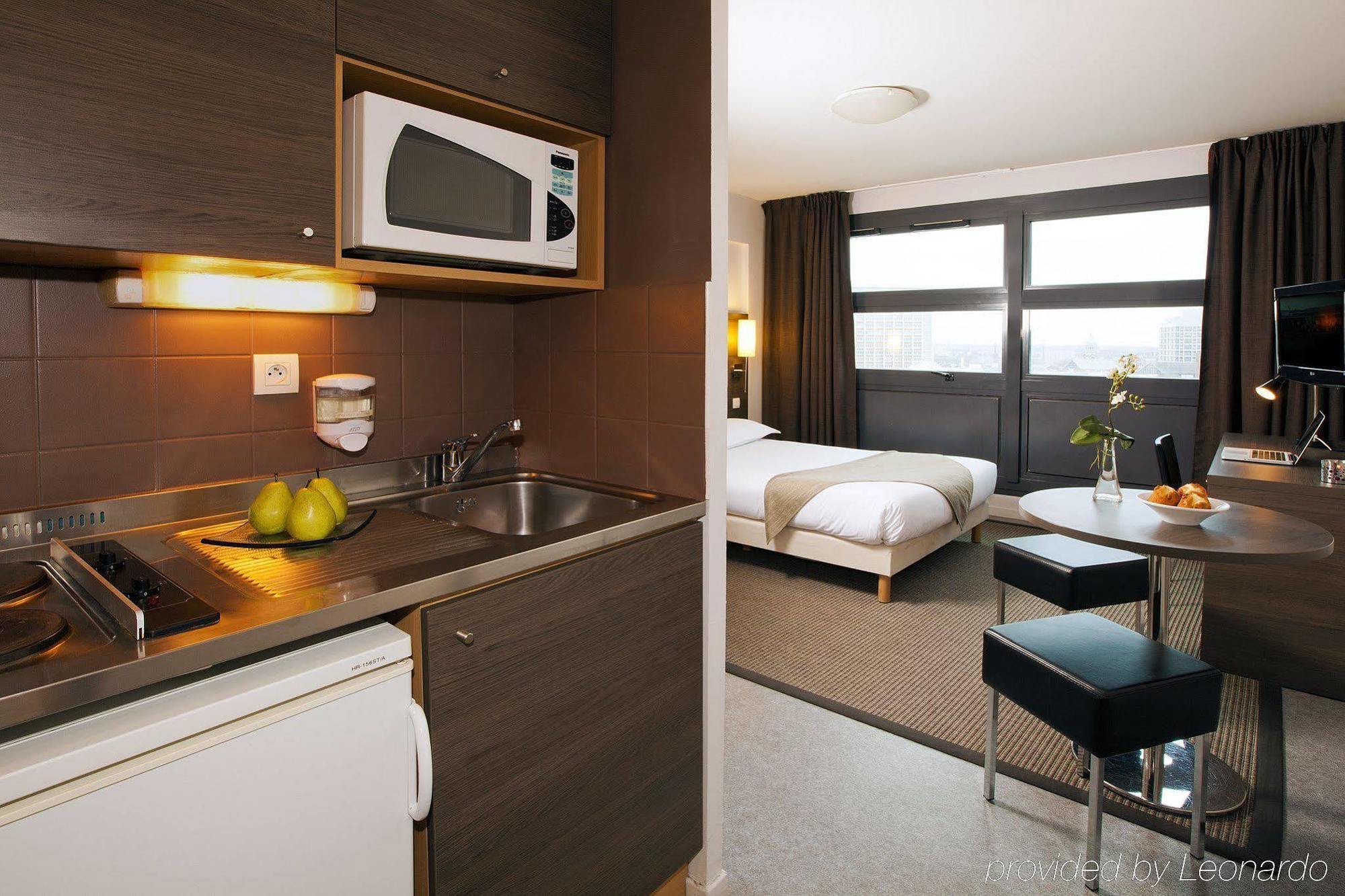 Sejours & Affaires Lille Europe Aparthotel Exterior foto